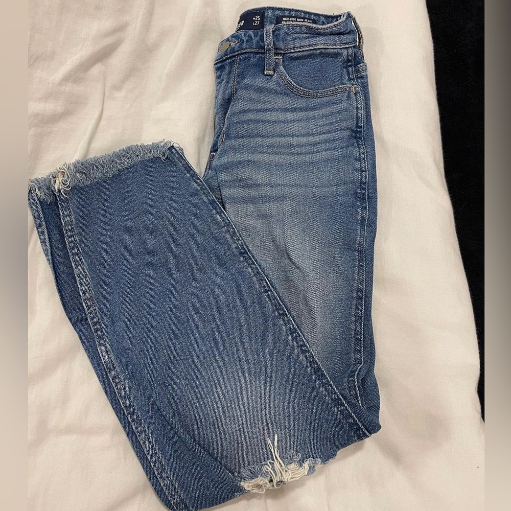 Hollister mom jeans